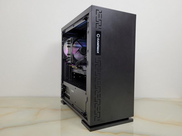 Intel i5-10400F GTX1660s 16GB 500GB 550W
