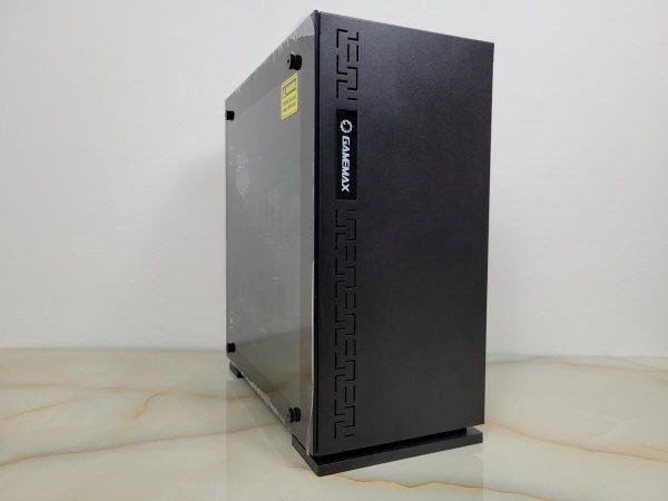 Intel i5-10400F GTX1660s 16GB 500GB 550W