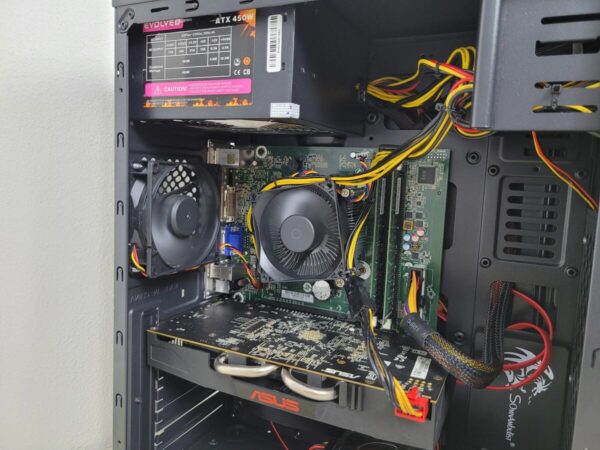 HP i5-4590 RX570 16GB 256GB SSD 500GB