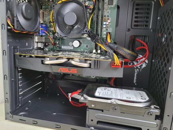 HP i5-4590 RX570 16GB 256GB SSD 500GB