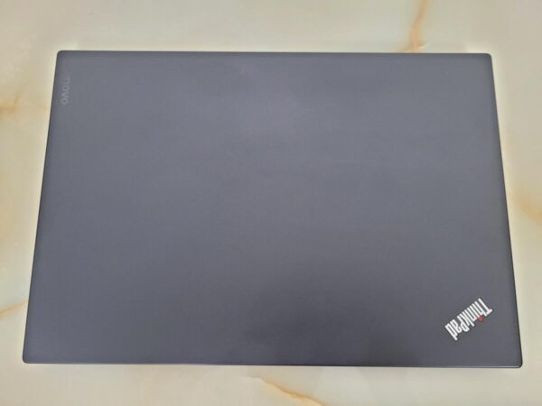 Lenovo ThinkPad T470s i5-7300U 16GB 500GB NVMe